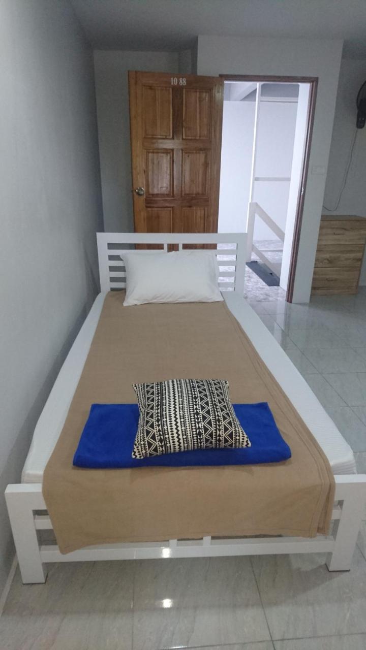 קו לנטה Easy Rooms And Minimart מראה חיצוני תמונה