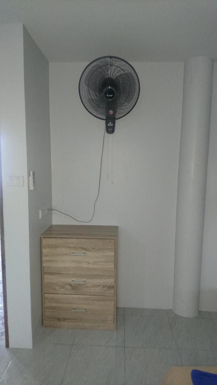 קו לנטה Easy Rooms And Minimart מראה חיצוני תמונה