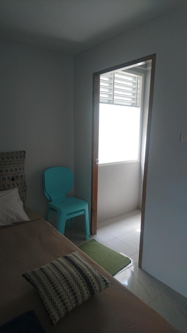 קו לנטה Easy Rooms And Minimart מראה חיצוני תמונה