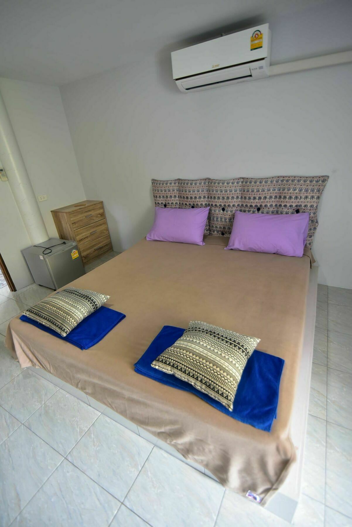 קו לנטה Easy Rooms And Minimart מראה חיצוני תמונה